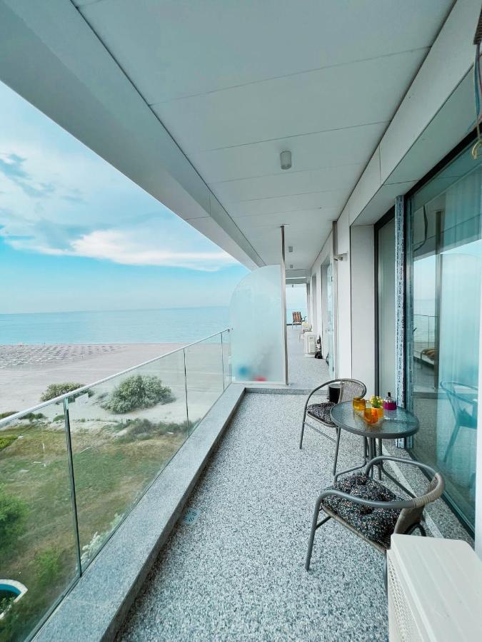 Sea On Mamaia Apartment Exterior photo